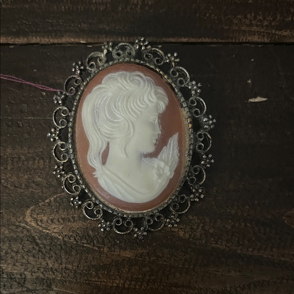 Antique White and Brown Cameo Brooch